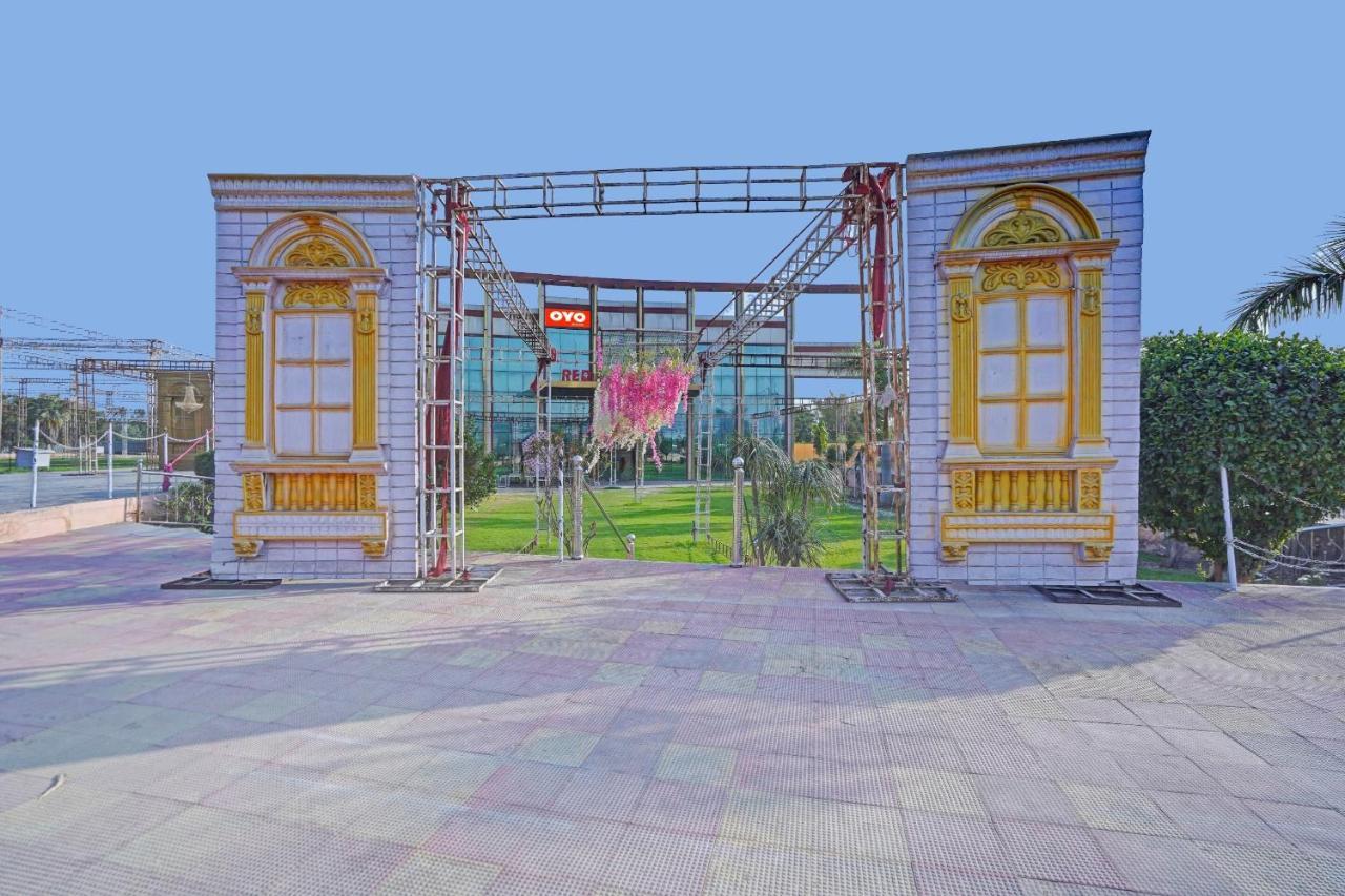 Готель Oyo 87701 Lucky Farm Shahpur  Екстер'єр фото